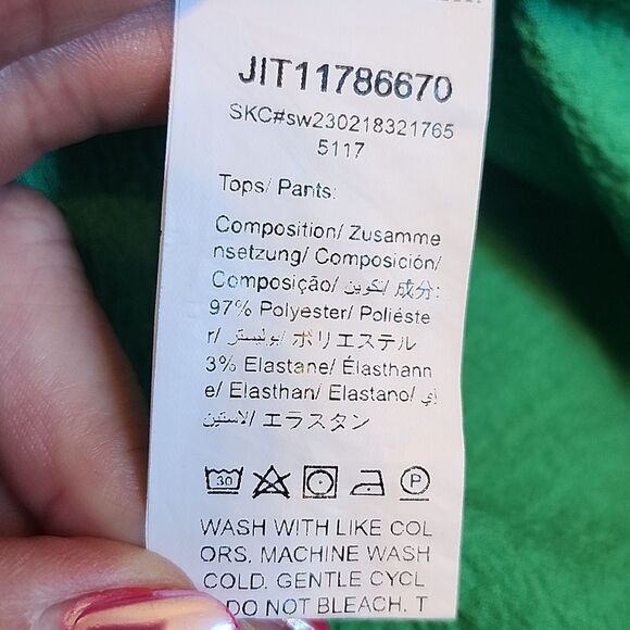 5/$55 Shein Green Tie Neck Halter Blouse With Ruffle, Cropped, Hi Lo, L - Picture 5 of 6